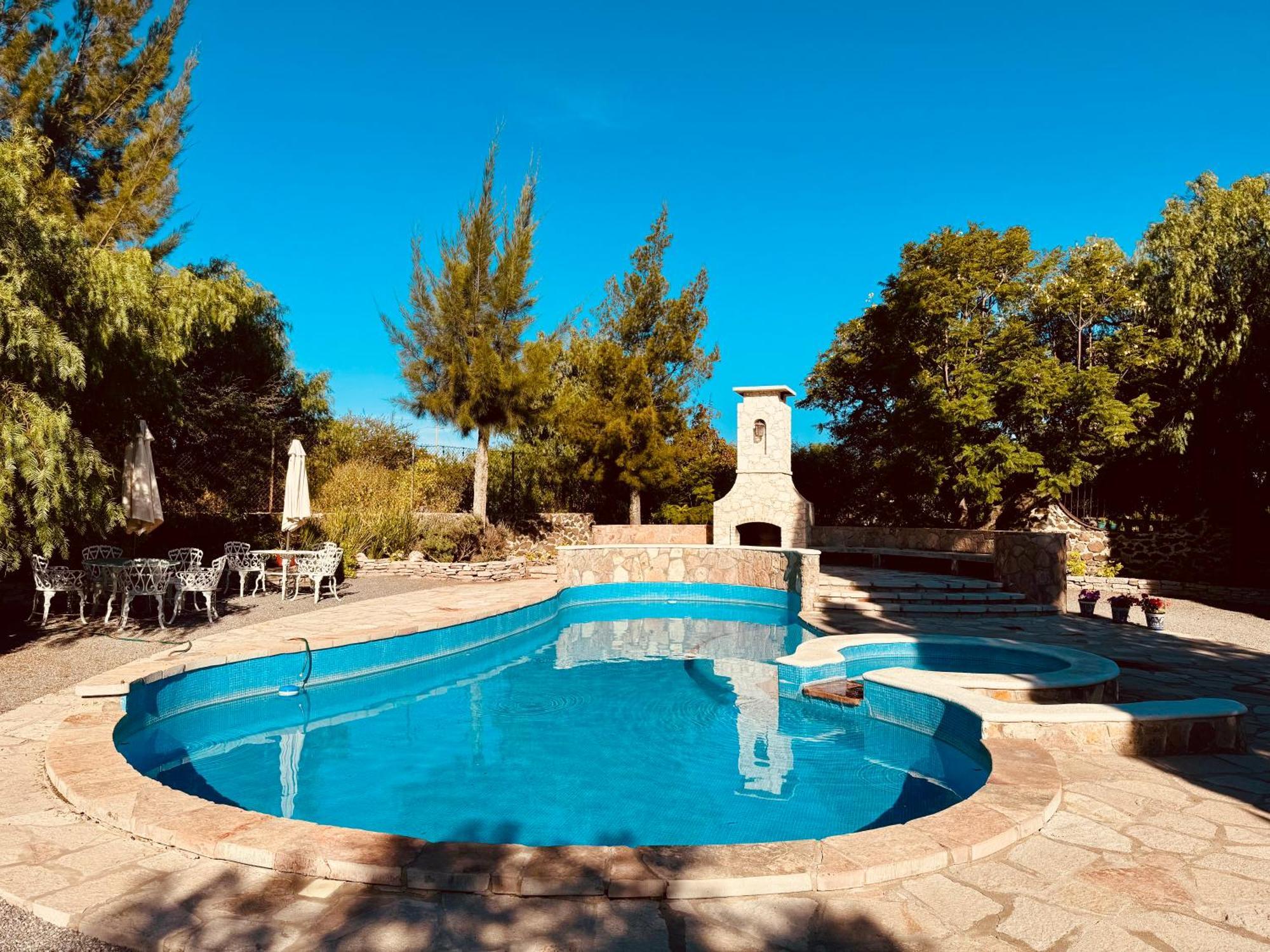 Club Vergel Resort Bernal Zewnętrze zdjęcie
